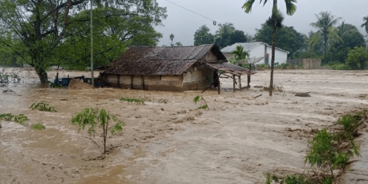 Faktor Pemicu, Bencana Alam dan Lumpuhnya Jalur Distribusi