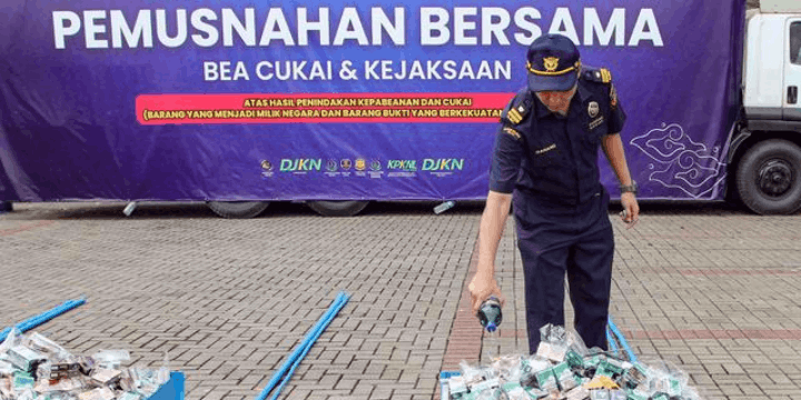 Kronologi dan Latar Belakang Tindakan Disiplin Pegawai Bea Cukai