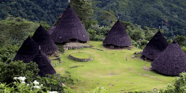 Lanskap Desa Prai Ijing, Harmoni di Atas Perbukitan