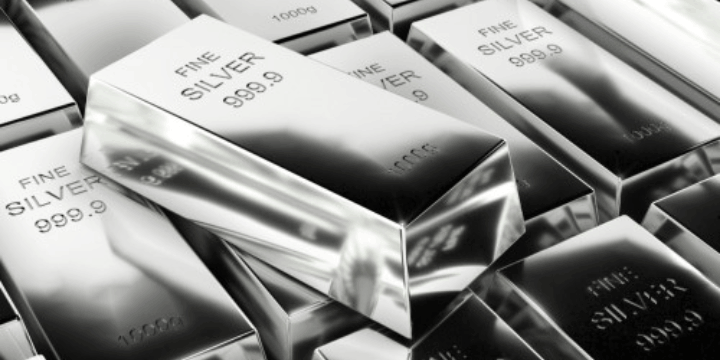 Diversifikasi Portofolio dengan Perak